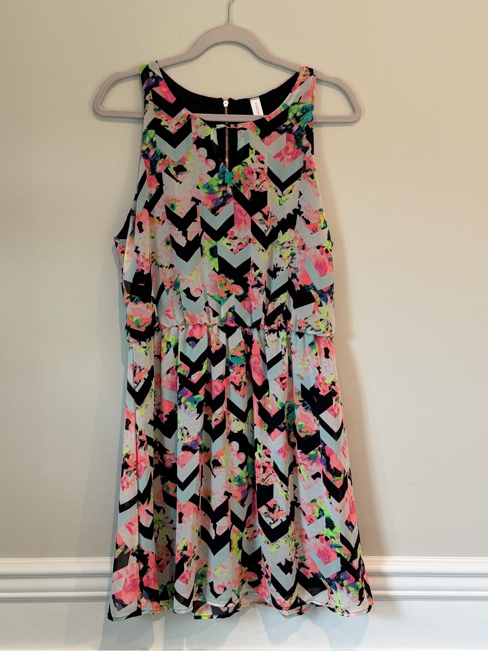 Xhilaration Neon Floral Chevron Sleeveless Dress - Pink/Black/Green